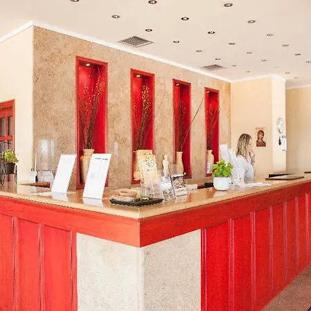 Alexandros Palace And Suites
