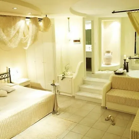 Hotel Alexandros Palace And Suites 5*