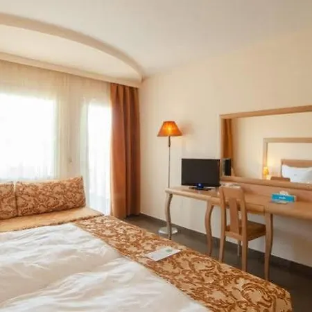 Hotel Alexandros Palace And Suites 5*