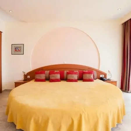 Hotel Alexandros Palace And Suites 5*