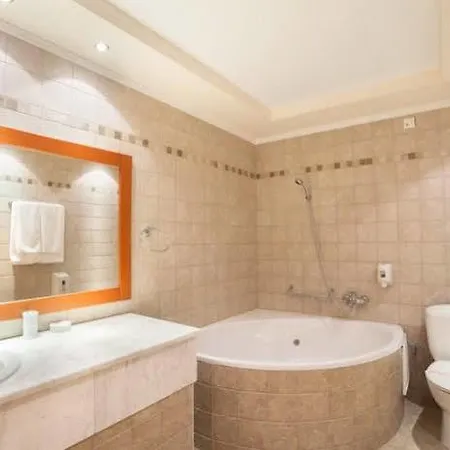 Hotel Alexandros Palace And Suites 5*